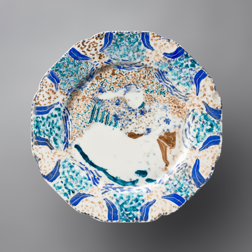 Edouard Vuillard - Assiette plate : Femme assise à la blouse à petit pois et jup...