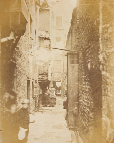 Thomas Annan - Close N° 37 High Street