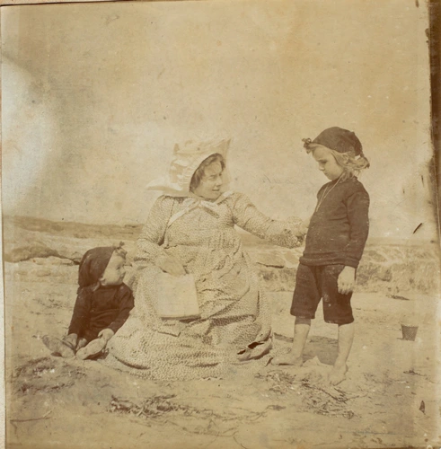 Bernadette, Marthe et Noële sur la plage, Loctudy (Finistère) - Maurice Denis