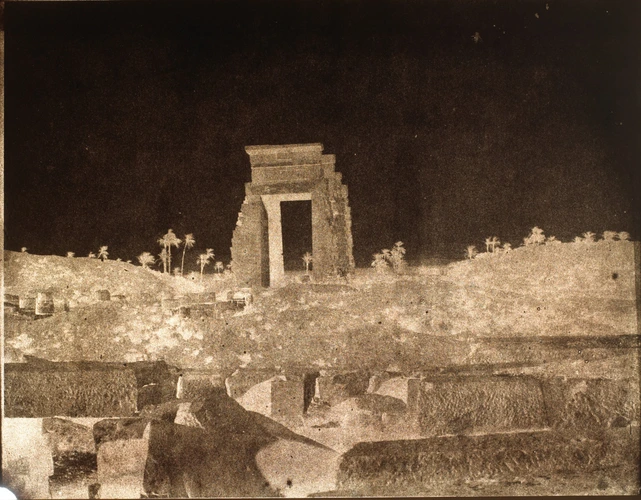 John Beasley Greene - Karnak, ruines de la porte du premier pylône