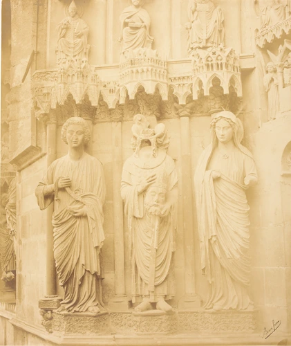 Bisson frères - Trois statues colonnes, Amiens ?