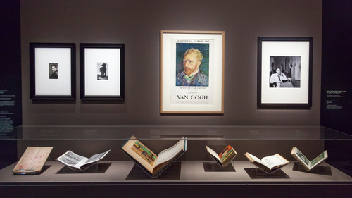 1.	Vue de l’exposition « Van Gogh/Artaud. Le suicidé de la société », 2014 ©Musée d’Orsay / Sophie Crépy