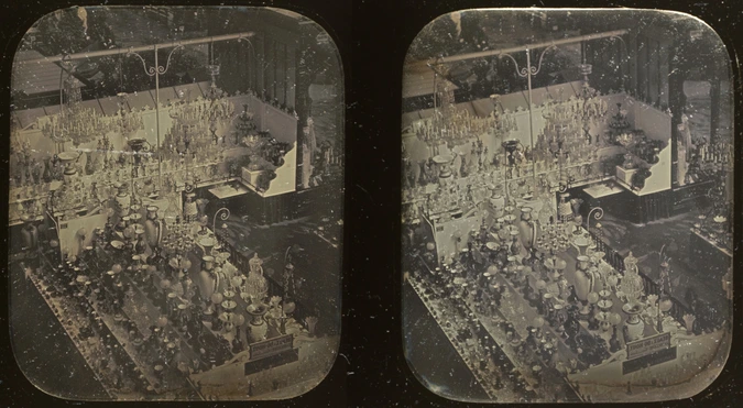 Exposition universelle de 1855, Palais de l'Industrie, Stand de verreries et porcelaines - Anonyme