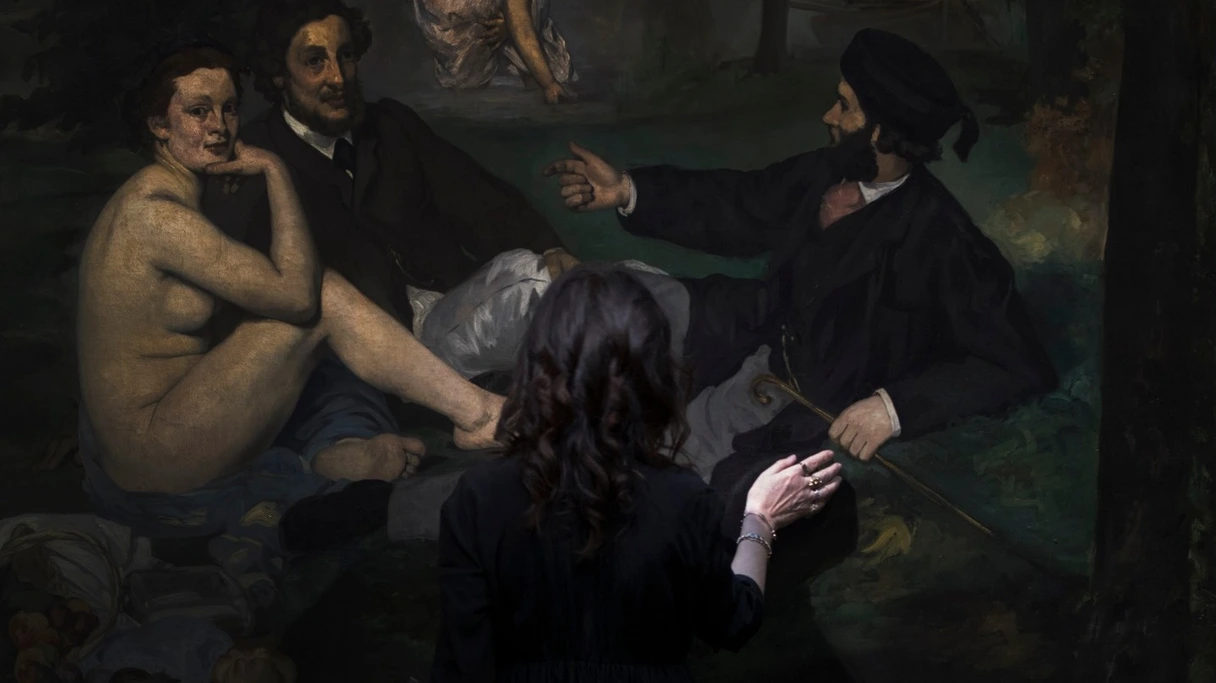 Ghosts by SOPHIE CALLE ソフィ・カル Ghosts by Sophie Calle: How to Use Multiple Points of View in