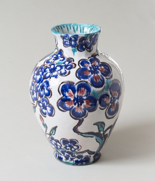 Jean Renoir-Vase