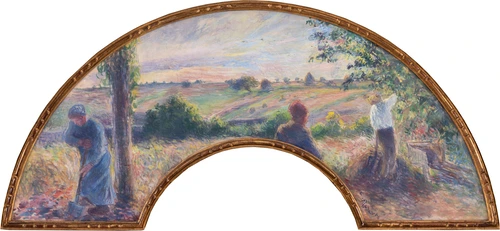 Camille Pissarro (1830  1903), Travailleurs dans les champs, dit aussi Travailleurs dans les champs (Soleil couchant),  éventail, vers 1883