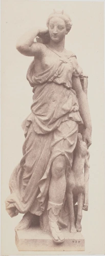 "Diane", sculpture de Jean Louis Adolphe Eude, décor du palais du Louvre, Paris - Edouard Baldus