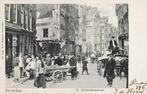 Carte postale de la Sint Antoniebreestraat
