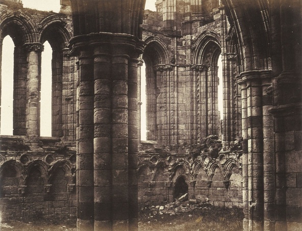 Benjamin Brecknell Turner-Whitby Abbey, Yorkshire, Transept nord