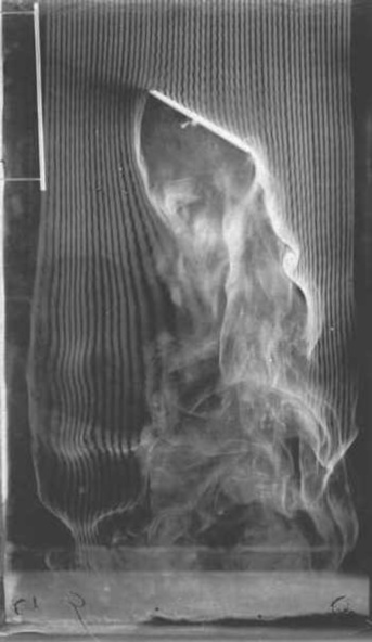 Etienne-Jules Marey-Plan incliné, angle de 60 degrés, quatrième et dernière version de la machine à fumée, équipée de 57 canaux