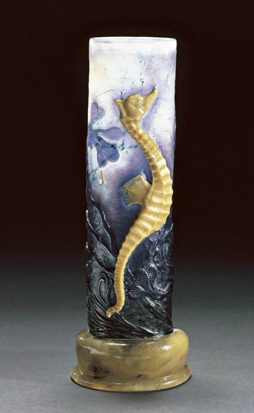 Emile Gallé-Vase à décor d'hippocampe et d'algues