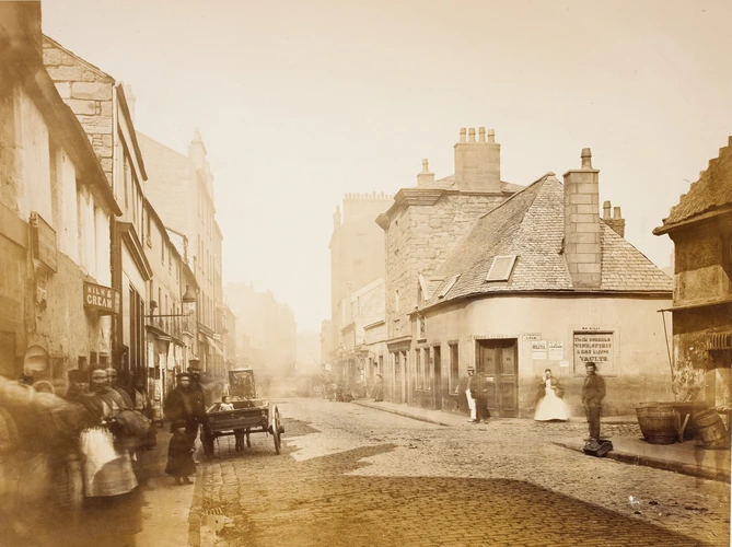 Main Street, Gorbals, from Rutherleglen Loan - Thomas Annan