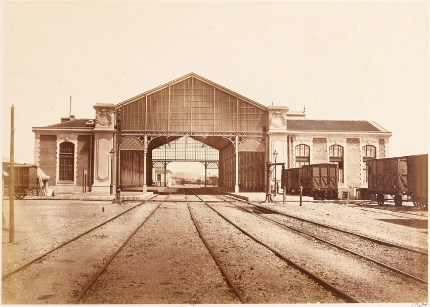 La Gare de Toulon, vue depuis les voies ferrées - Edouard Baldus