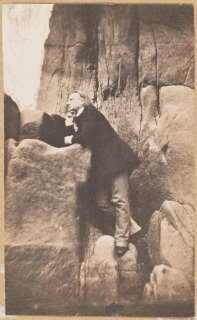 Victor Hugo dans le rocher des Proscrits
