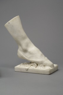 Félicie de Fauveau ; Hippolyte de Fauveau-Pied droit de la danseuse Fanny Elssler