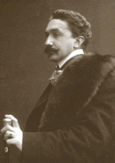 Gerschel, Paris-Robert de Montesquiou à mi-corps, en manteau à col de fourrure