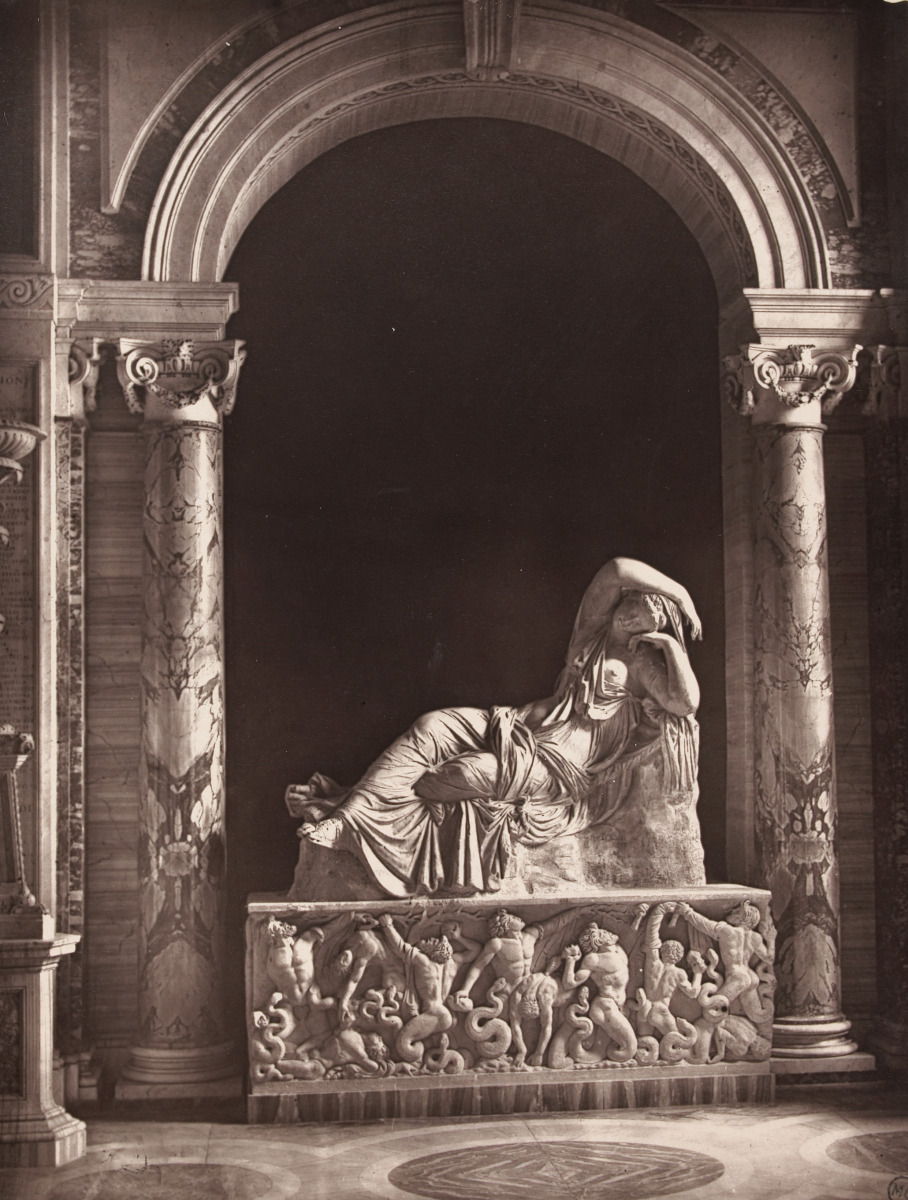 Stephen Thompson-Ariane endormie (Vatican, Rome), planche 18 de l'ouvrage Masterpieces of Antique Art, édité par Griffith and Farran à Londres