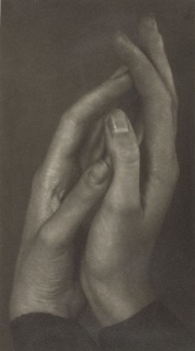 Bronia Wistreich-Weill-Les mains jointes